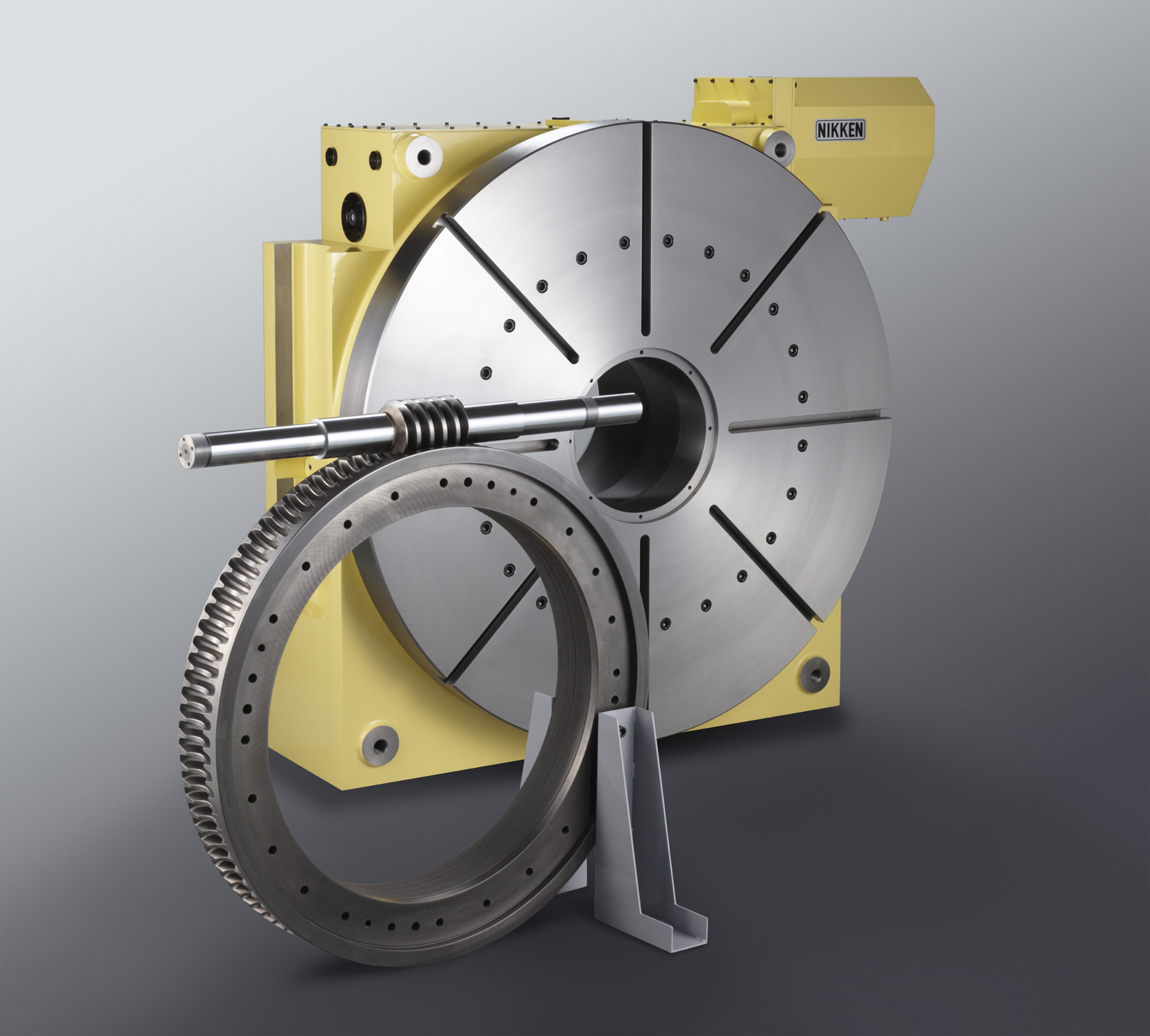 Large Rotary Tables allow Heavy Machining 